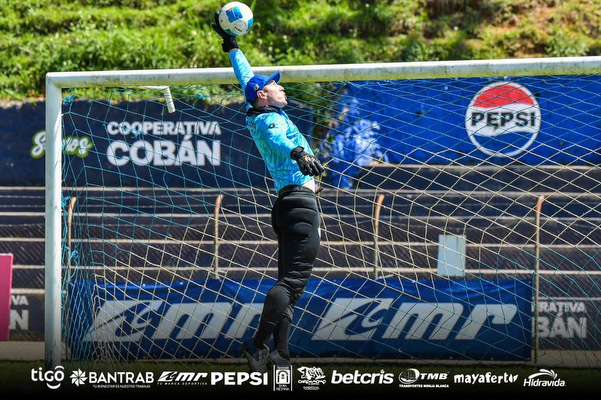 Municipal vs Cobán: La Fiesta Escarlata del Clausura&nbsp;2025