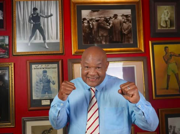 George Foreman, campeón de peso pesado y proveedor de parrillas, muere a los 76&nbsp;años