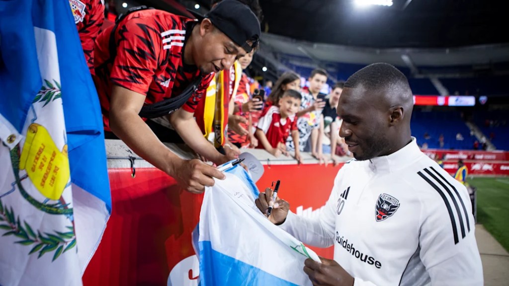 Christian Benteke: Bota de Oro 2024 y su&nbsp;Lesión