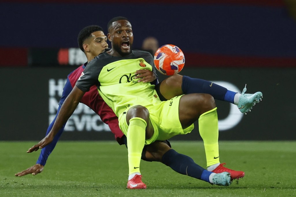 Barcelona aumenta ventaja en La Liga tras victoria sobre&nbsp;Mallorca