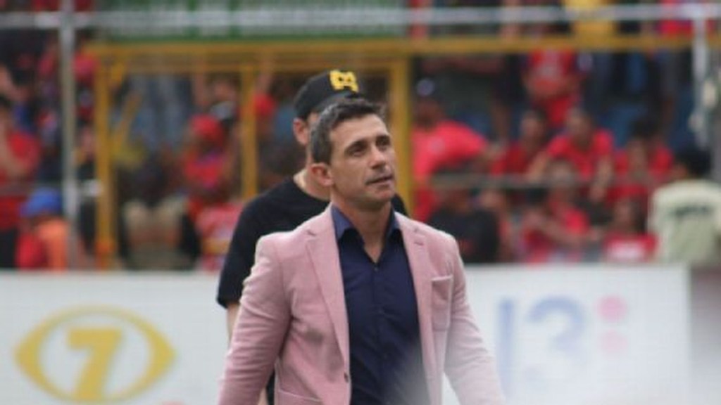 «Antigua Campeón y Bini en el Ojo del&nbsp;Huracán»
