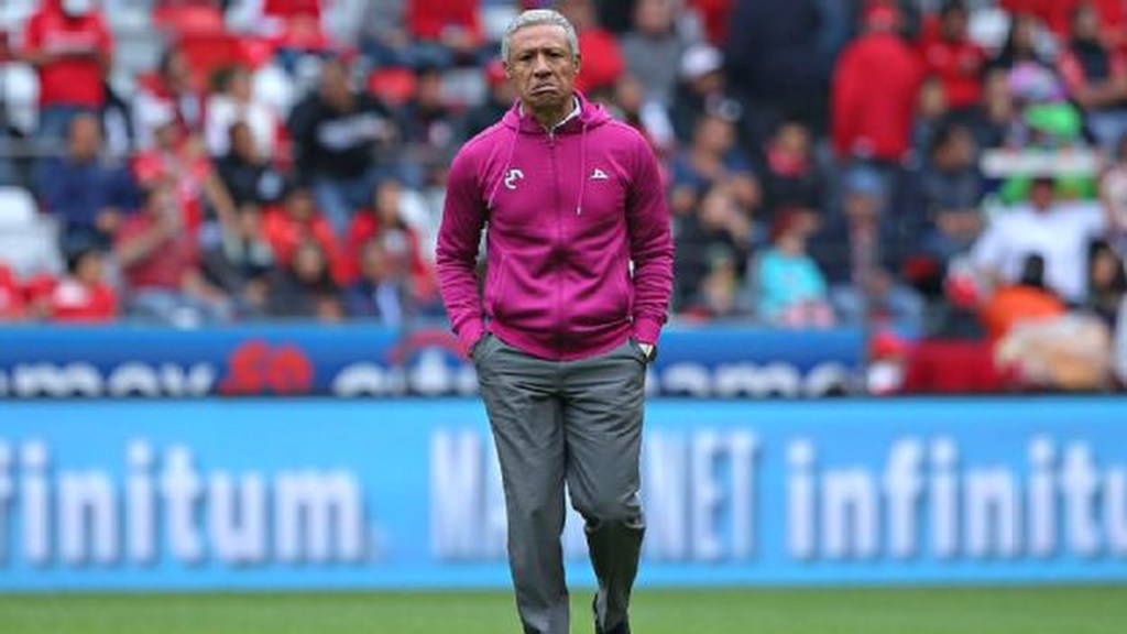 ¡Golpe de autoridad! Roberto Hernández toma el mando de los cremas para devolverles la gloria!