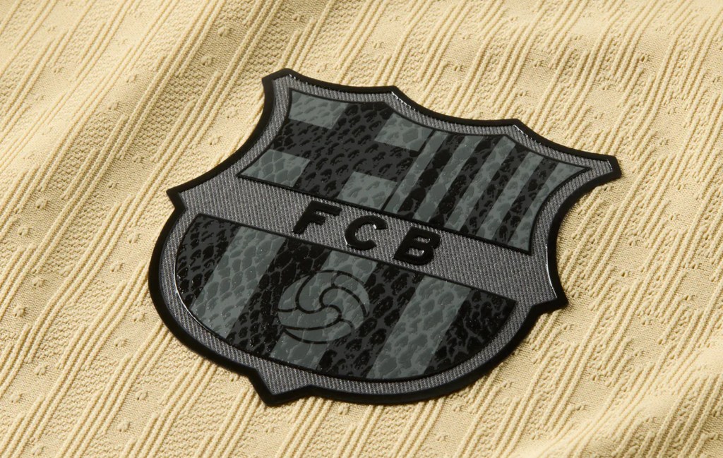 Calor, sudor y polémica: las camisetas generan malestar en la selección durante la gira&nbsp;asiática