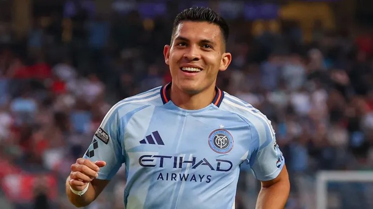 Alonso Martínez cerca de Europa: “Clubes muy grandes” lo siguen tras caerse su fichaje por&nbsp;Ajax