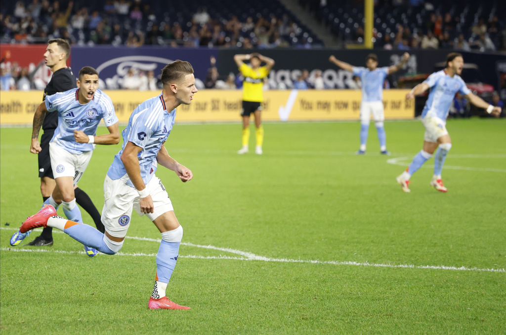 Columbus cae en Nueva York, pero Hagen sigue siendo clave en el&nbsp;proyecto