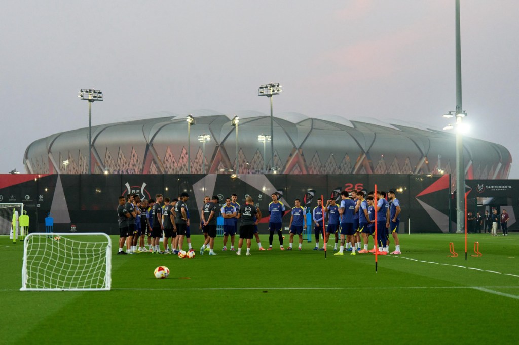 Simeone no se fía del Real Madrid: “Cada derbi es una historia&nbsp;nueva”