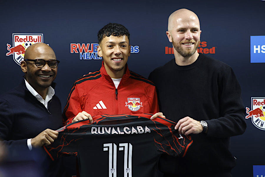 Ruvalcaba lidera el nuevo ataque de los Red Bulls para una MLS que promete intensidad