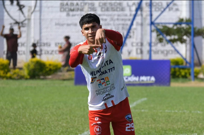 Willy Fajardo, el goleador que resiste en medio de la tormenta de&nbsp;Mictlán