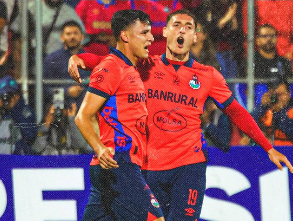 Municipal golpea a Comunicaciones y lo empuja al abismo del&nbsp;descenso