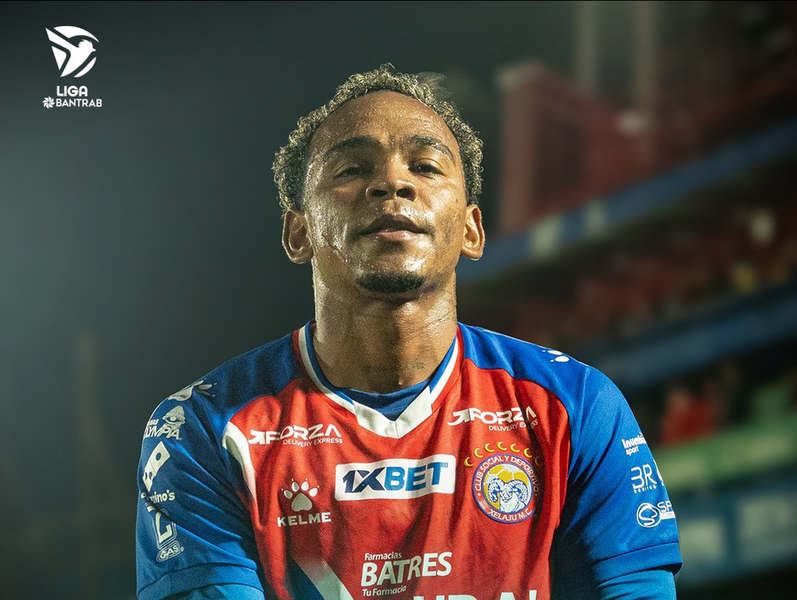 Xelajú toma la cima con un golazo que sacude el clausura 2026