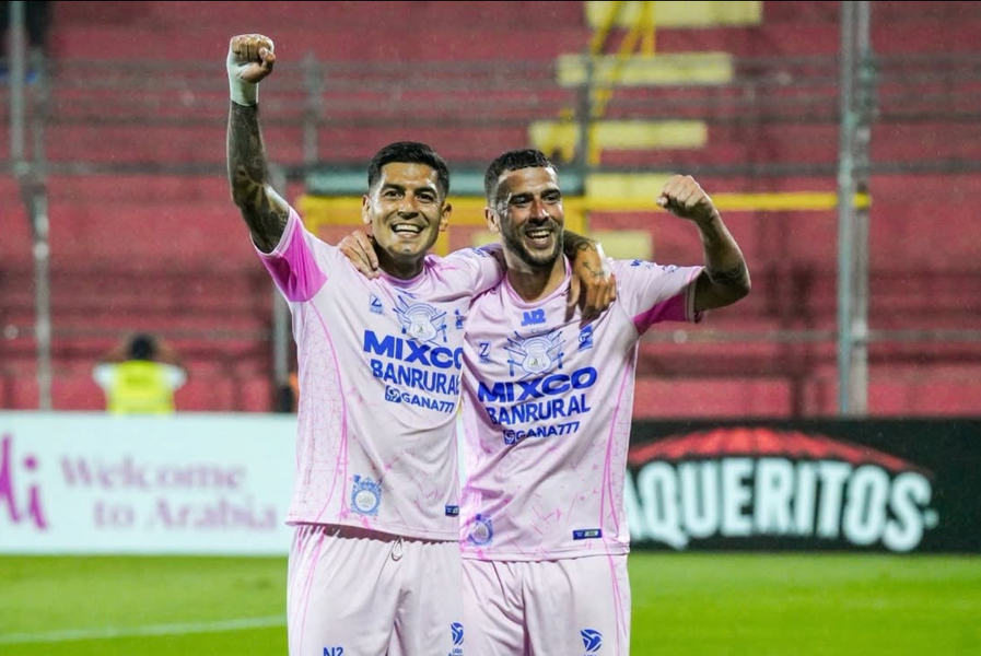 Mixco golea a UMECIT y mantiene vivo el sueño&nbsp;internacional
